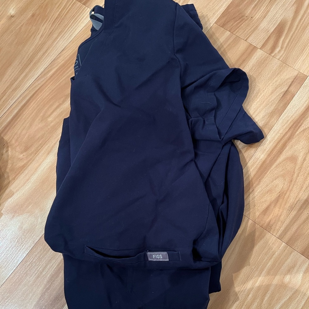 Figs Deep Blue Scrub Top and bottom